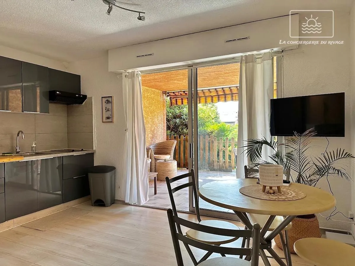 Hortensia Regence Park Swimming Pool Beach 300 M Away Le Pradet France